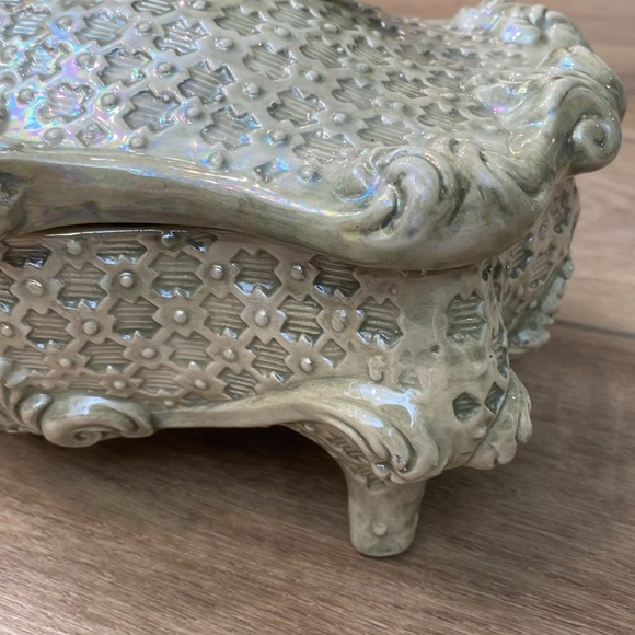 Vintage Italian Ceramic Lidded Trinket Box - Picture 10 of 16